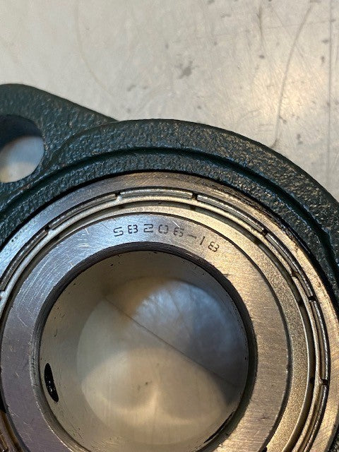 2-Bolt Flange F206 w/ SB206-18 Insert Bearing 28mm Bore 12mm Bolt Holes