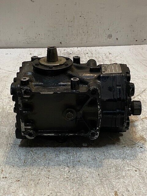 Freightliner A/C Compressor ET210L-25108C | 1071240