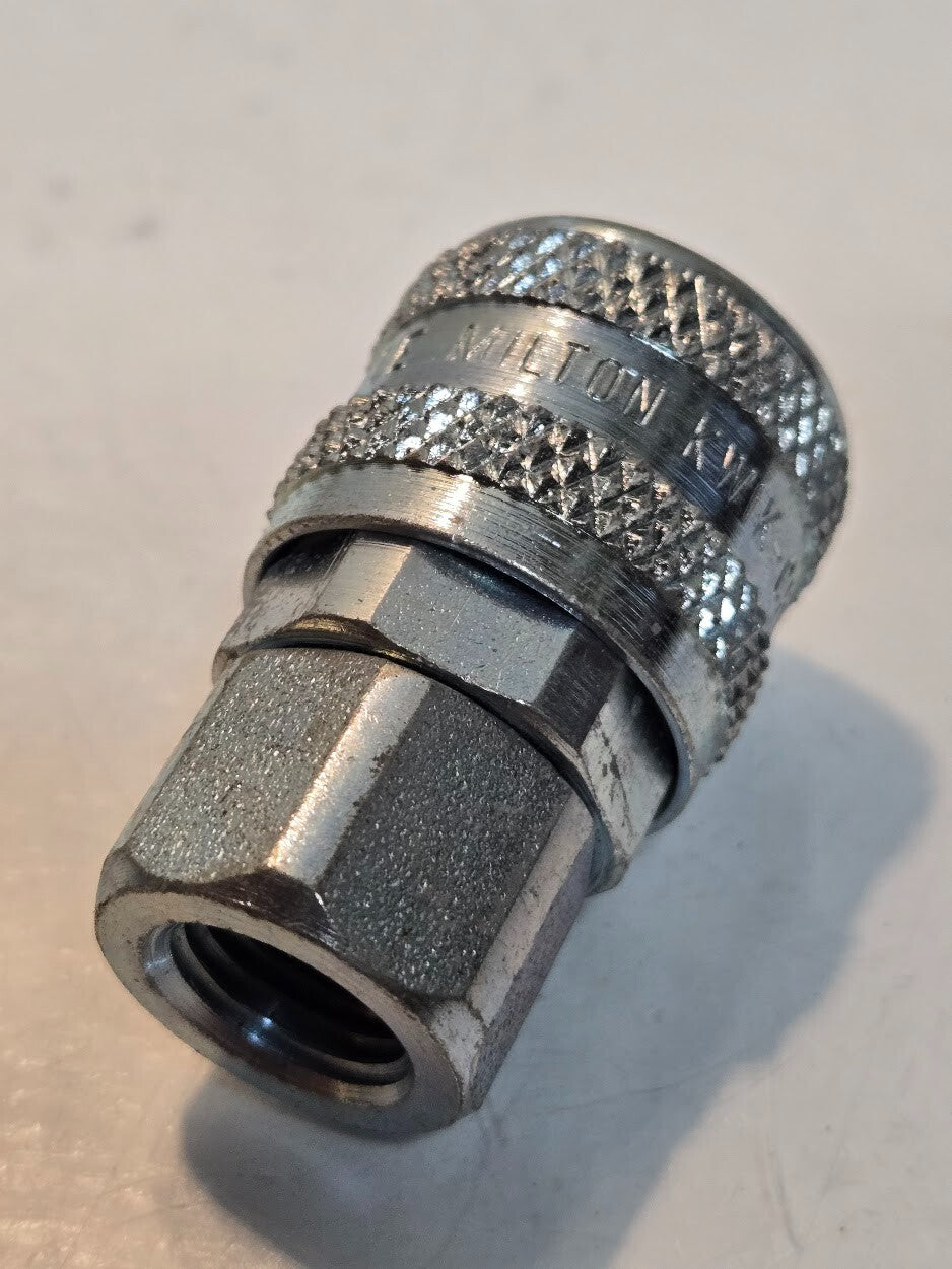 21 Quantity of 1/4" Milton Kwik Change A Style Couplings 1/4" FNPT (21 Quantity)