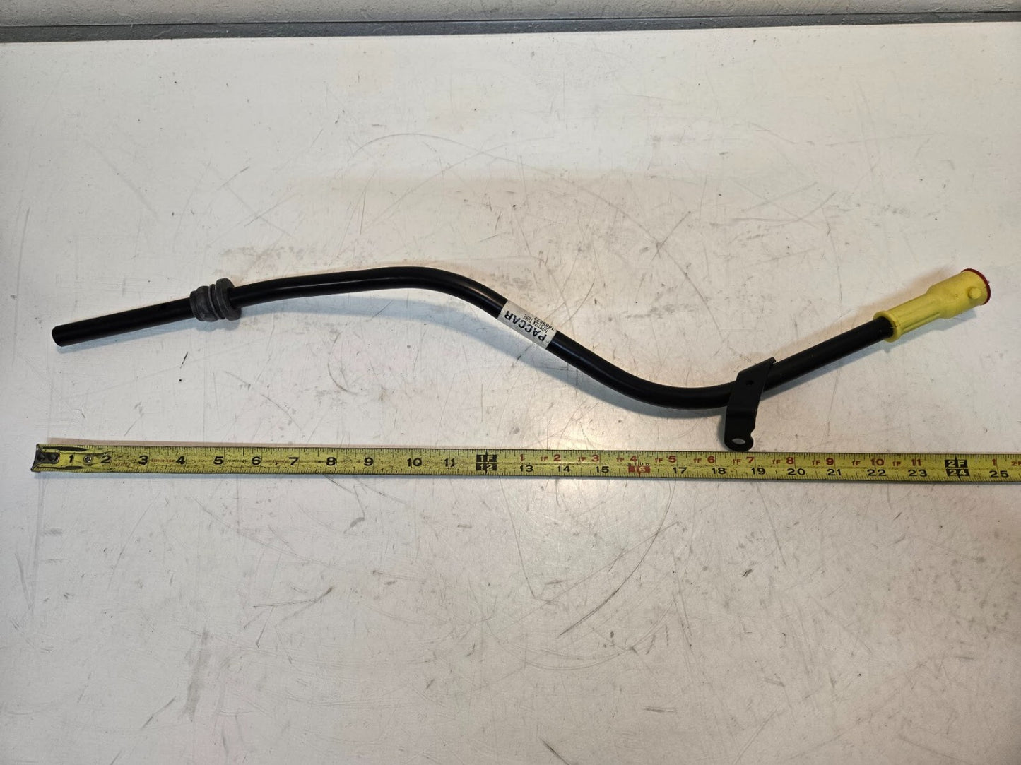 Paccar Dipstick Tube 1889877 | 66116600 | 298121 | 26" Long | 15.1 mm Tube OD