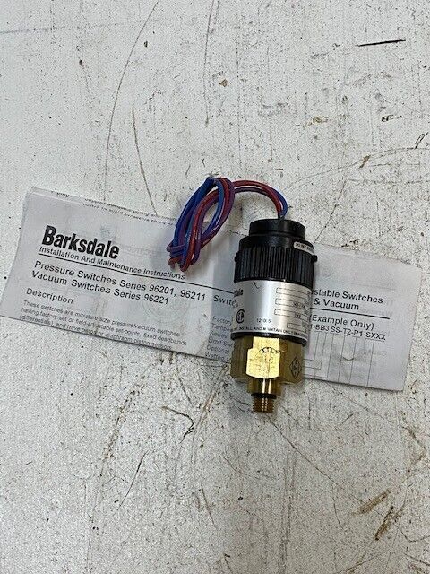 Barksdale Pressure Vacuum Switch T96201-BB2-P1 360-1700 Psi 5A 125/250 VAC