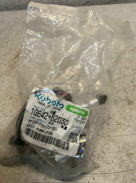 Kubota Mechanical Fuel Pump Assembly 1G642-52030 Diesel Engine Fuel Supply