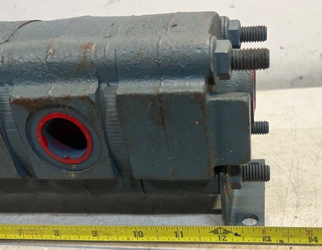 Hydraulic Gear Flow Divider Valve Splitter Pressure Balanced High Performance