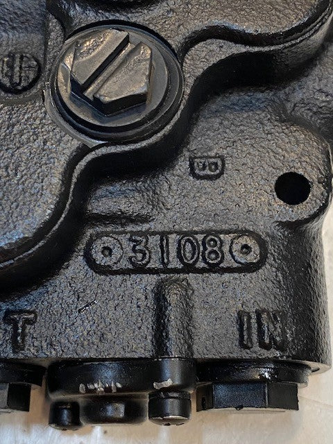 Sauer Danfoss Hydraulic Control Valve 156B2365 | 373B | 3108