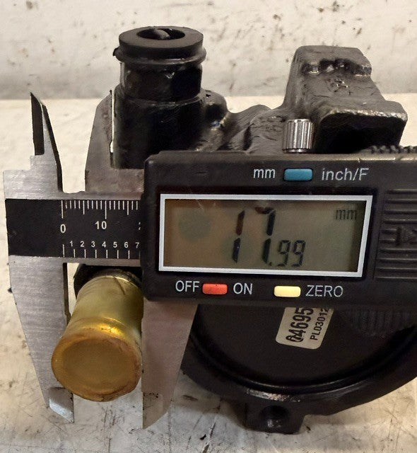 Power Steering Pump 04695843 | 4in Width, 5-3/8 in Length, 4-1/4in Height