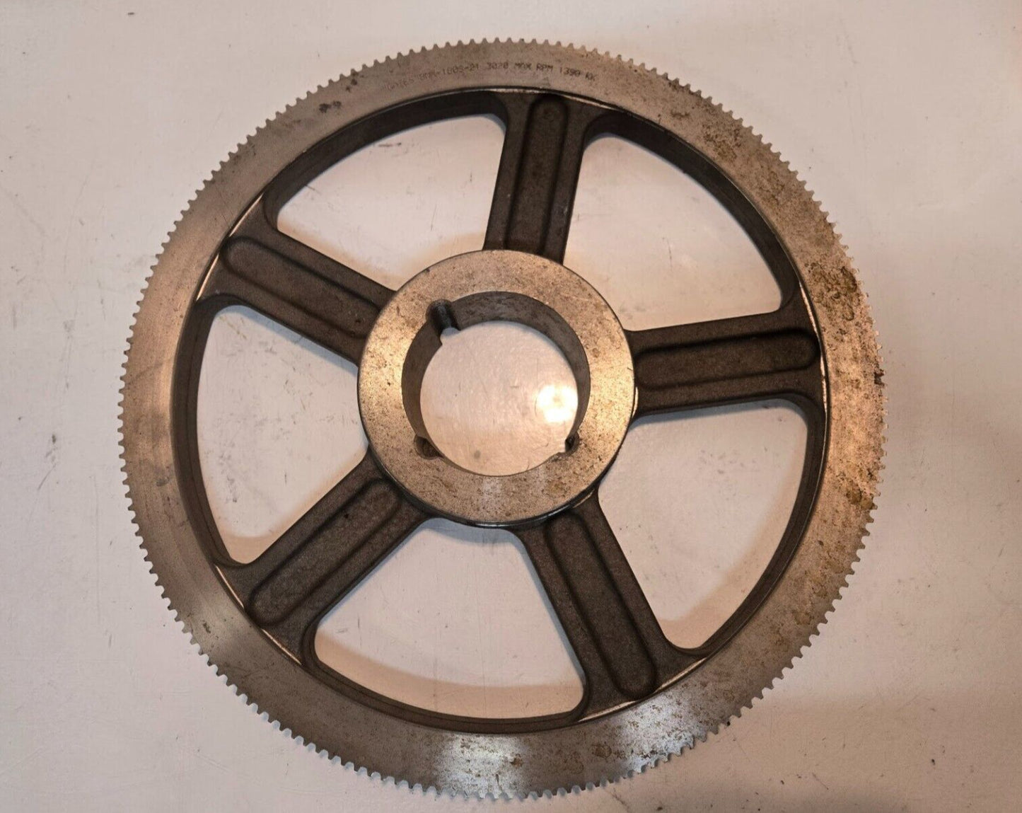 Gates 8MX-180S-21 Poly Chain Sprocket | 3020 Maximum RPM 1390 KK  18" Diameter