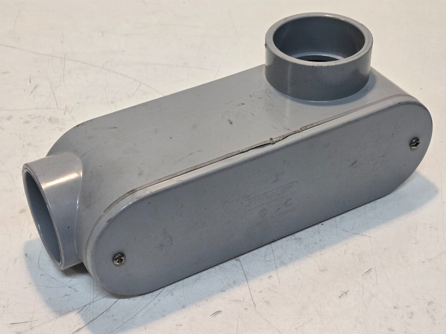 2 Quantity of Kraloy LR20 2" Conduit Access Fittings 10.5"x4.25"x3.75" (2 Qty)