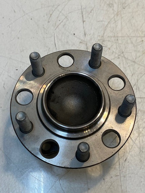 NTN HUB092T-24 Wheel Hub Bearing 5-Bolt 65mm Bore 09040023 | 696361