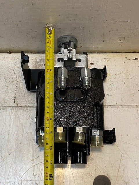 Hydraulic Valve 871400262 | 0705