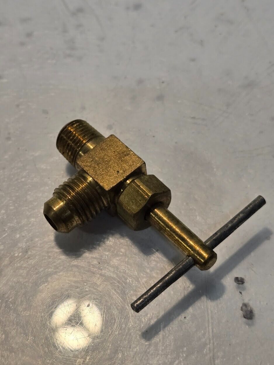 9 Quantity of 1/8" MPT x 1/8" Male Flare 90 Degree Angled Needle Valves (9 Qty)