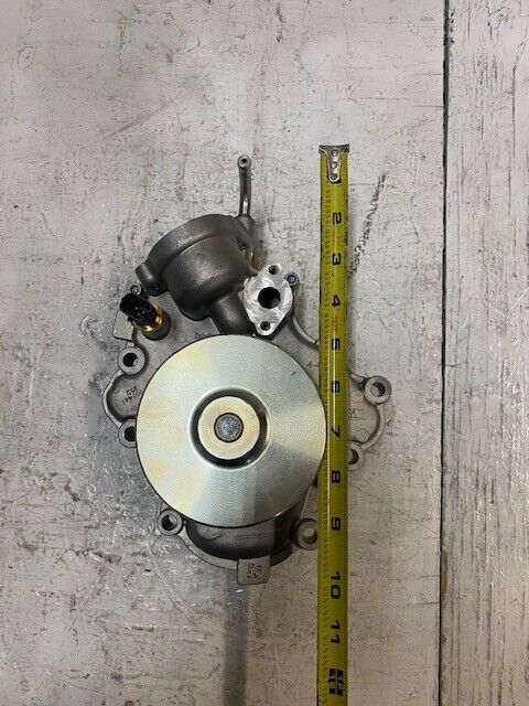 Saleri Cooling System Water Pump 1001441 252 152021421258210253