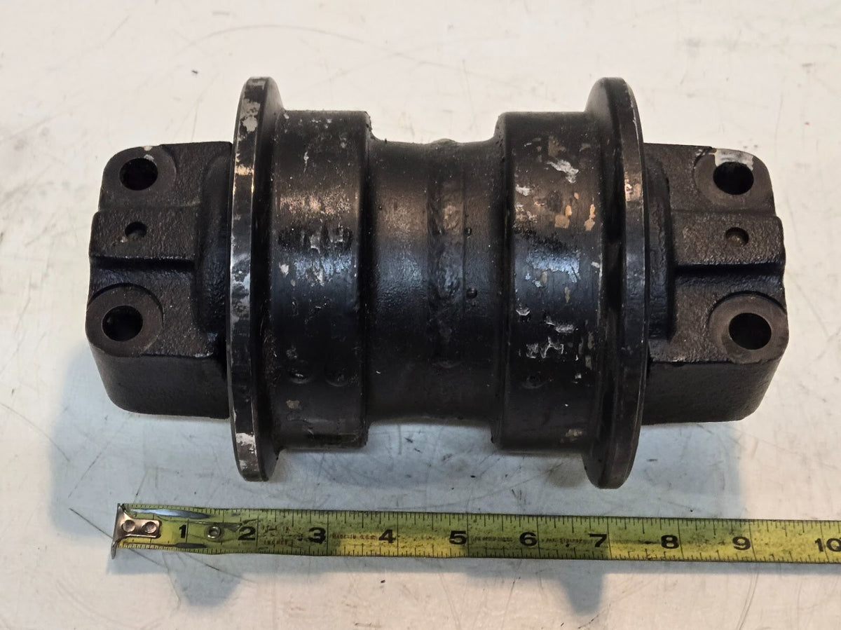 CAT Bottom Track Roller 2X02 14 | 4 Bolt Mounting | 5-5/8" OD | Dual Flange