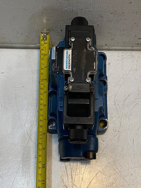 Mannesmann Rexroth Directional Control Valve H-4WEH22E74/6EW110N9ETDA