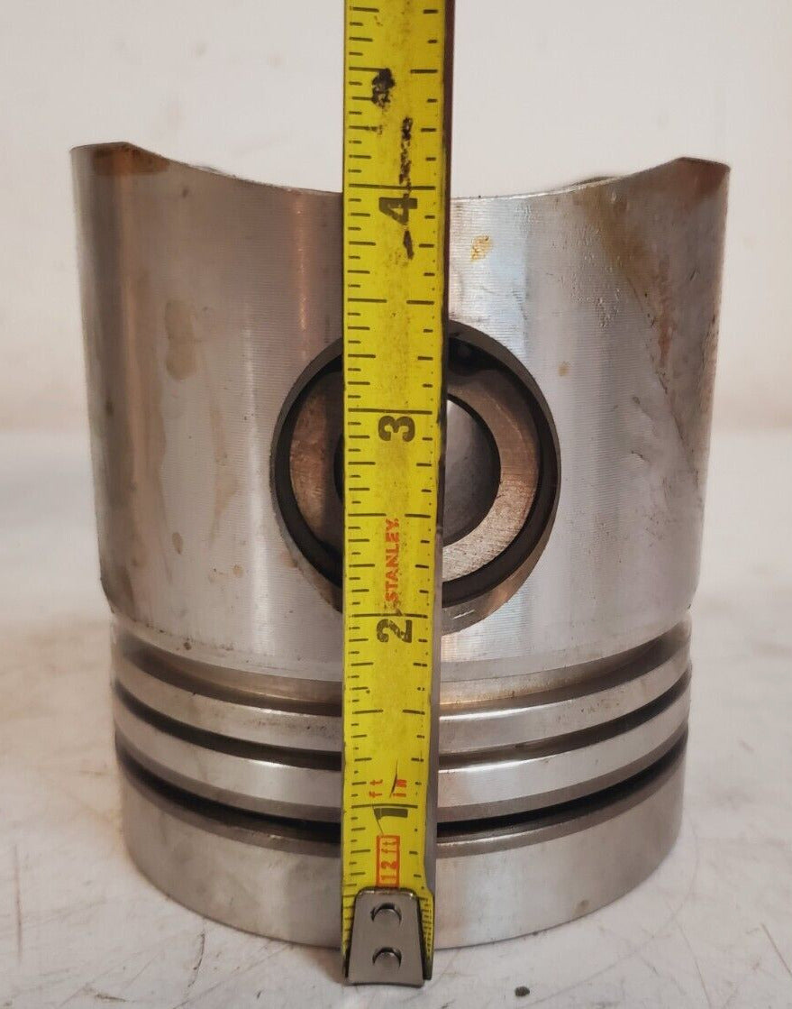 Cylinder Liner & Piston VS558 | 593E | VS-558 | 593-E | VS 558 | 593 E