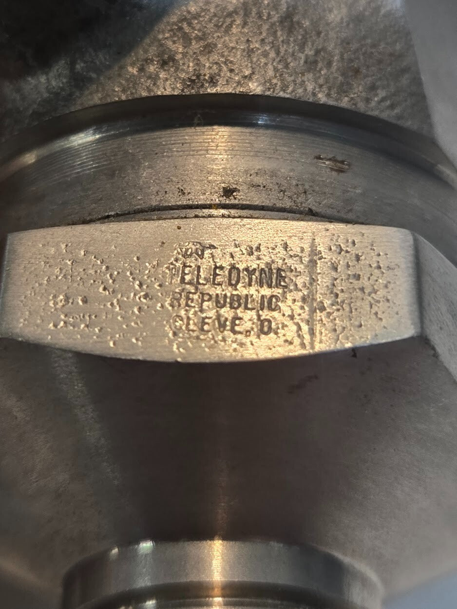 Teledyne Republic Angle Valve 1-2666-3 | 1/2" Female ORB x 1/2" Male Flare