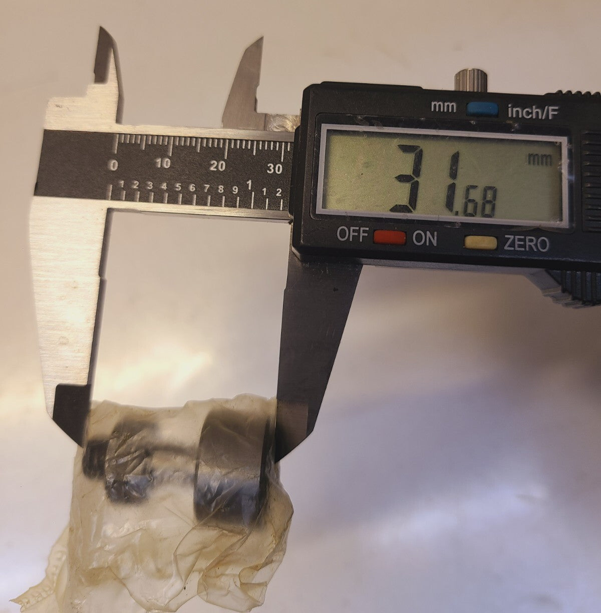 2 Quantity of IKO Cam Followers CF8V | CF 8 V | 8980618 (2 Qty)