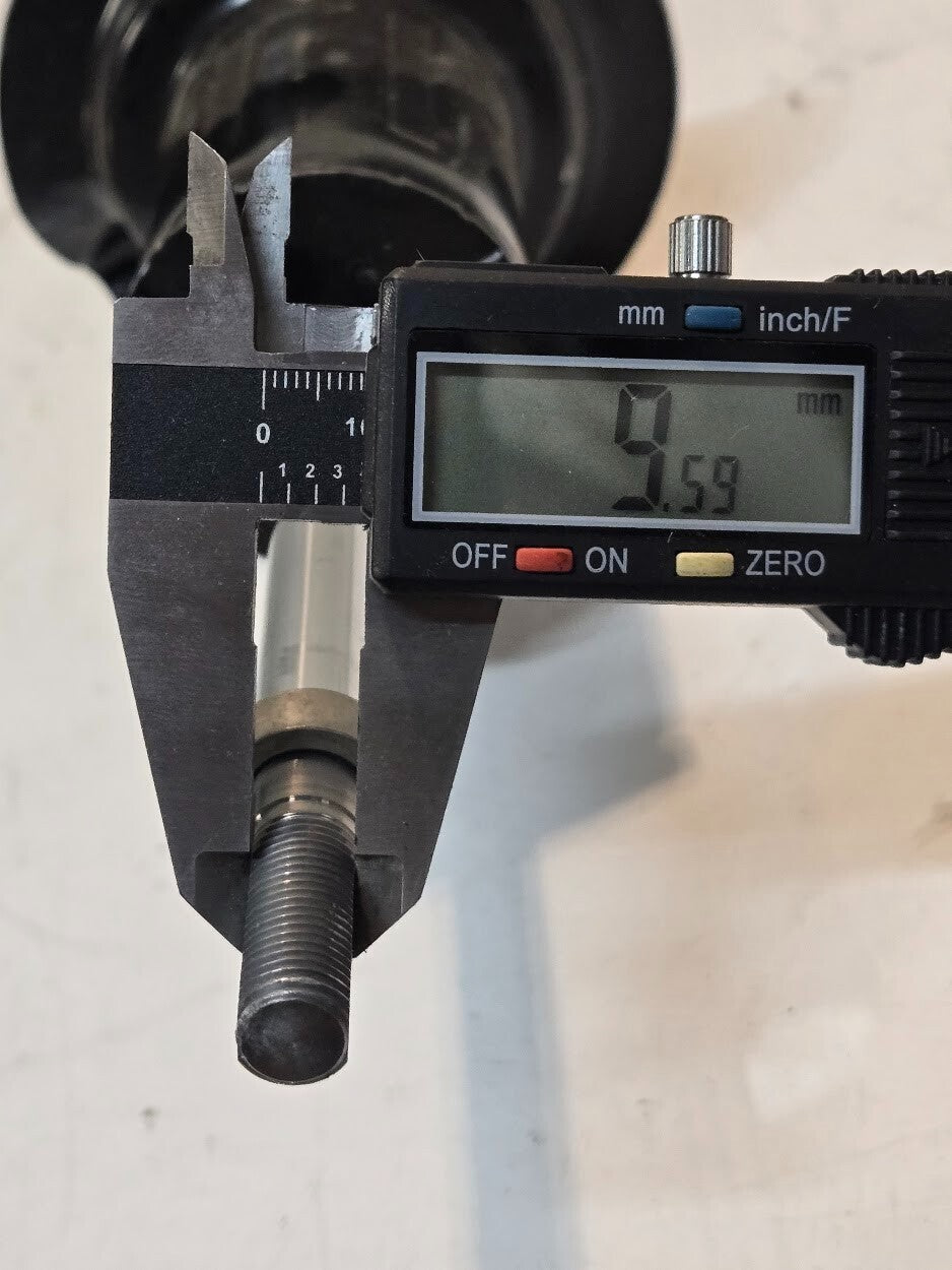 Tokico Right Side Shock Absorber 48510-53110 for Lexus | QD1 062122132236