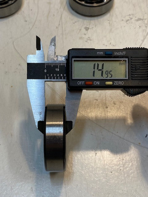 3 Quantity of Fafnir P205K Single Row Ball Bearings 52x25x15mm (3 Quantity)