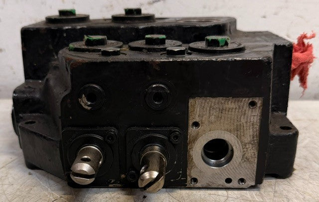 Wavoli 47408220 Hydraulic Main Hand Control Valve Assembly Industrial Equipment