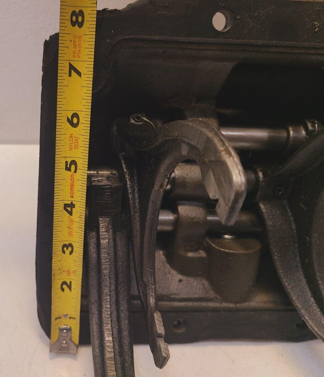 Eaton Shift Top Bar Housing S-A627 | C95737