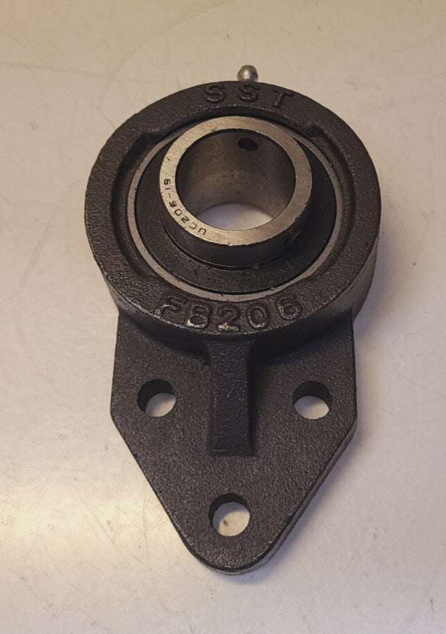 SST 3-Bolt Flange Mounted Bearing FB206 | 1-3/16" | UC206-19