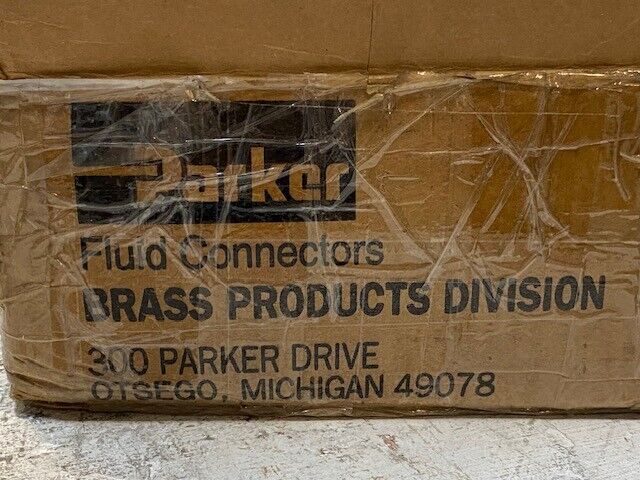 13 Quantity of Parker Cross Female Brass Fluid Connectors 2205P-4 (13 Quantity)