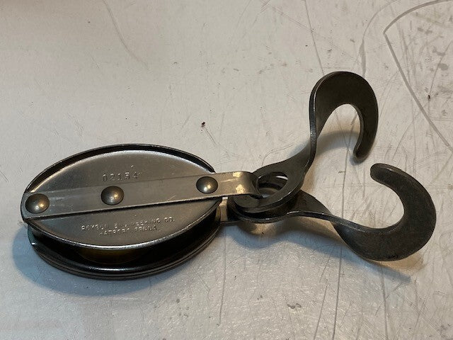 Royson 02154 Maritime Sailing Single Pulley with Scissor Hook