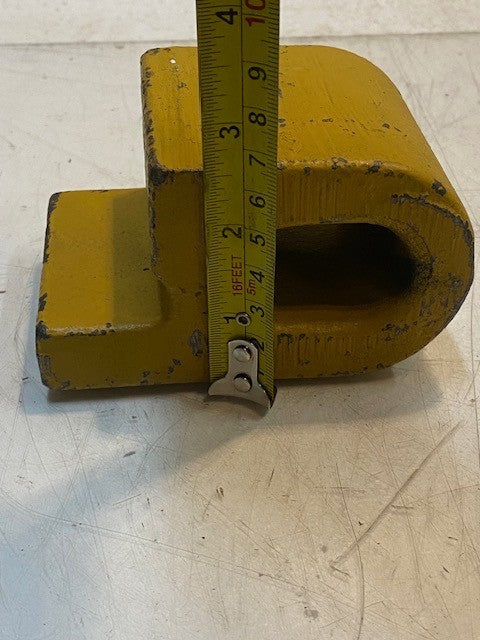Caterpillar CAT Holder Part 107-3343 | 4-1/2" Long 2-7/8" Wide 2-1/2" Tall