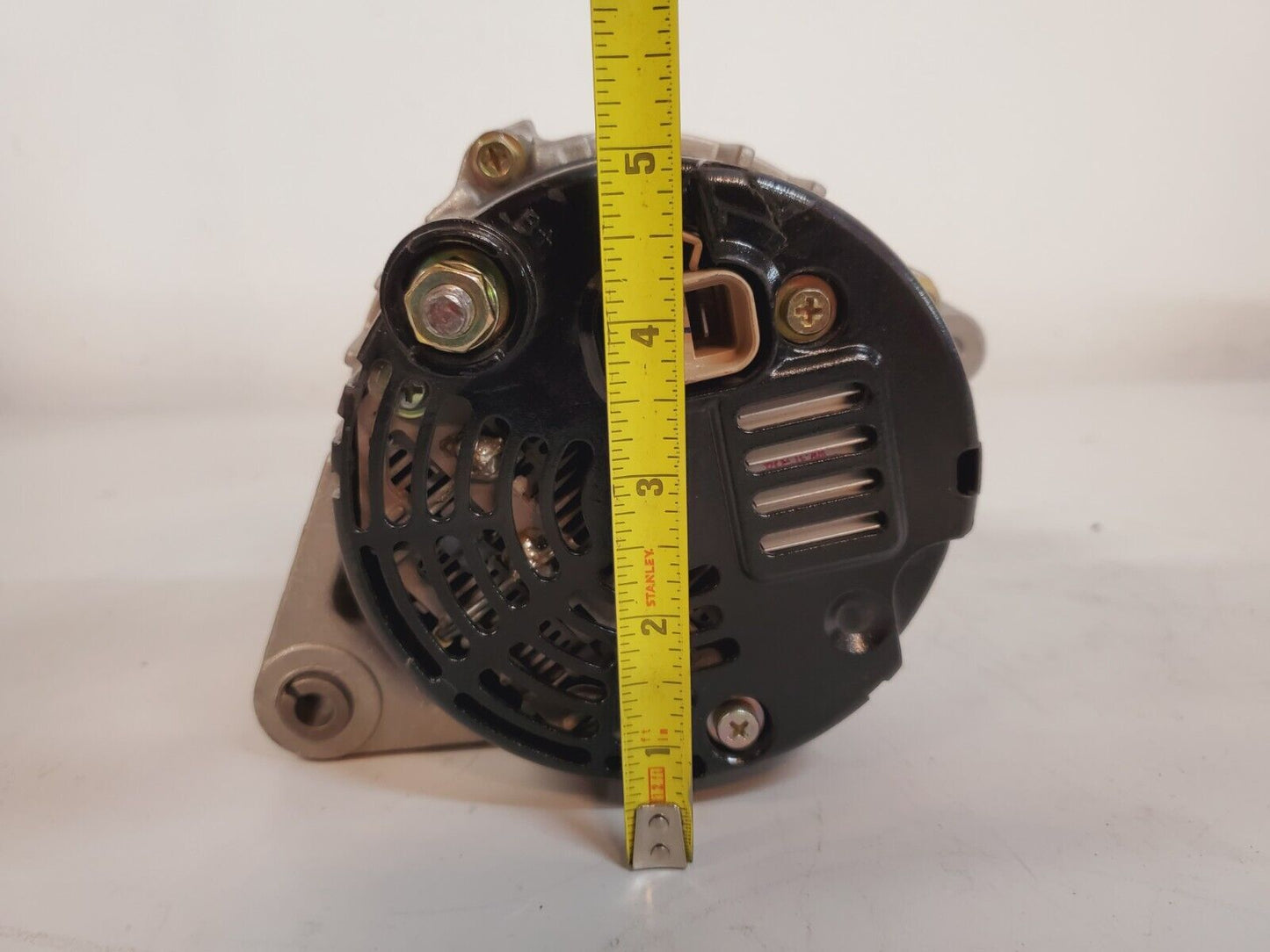 Valeo Remanufactured Alternator 37300-22600RM