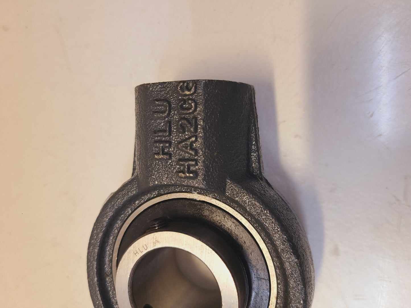 HLU Hanger Bearing 1-1/8" | HA2C6 | UC206-18 | HA206