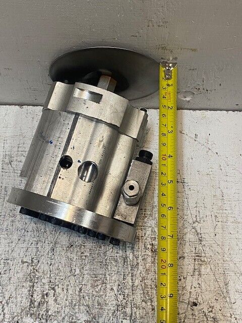 Hydraulic Pump Basic Replacement 7-1/4" Long 5-1/8" Tall 5-1/2" Wide 19mm Bore