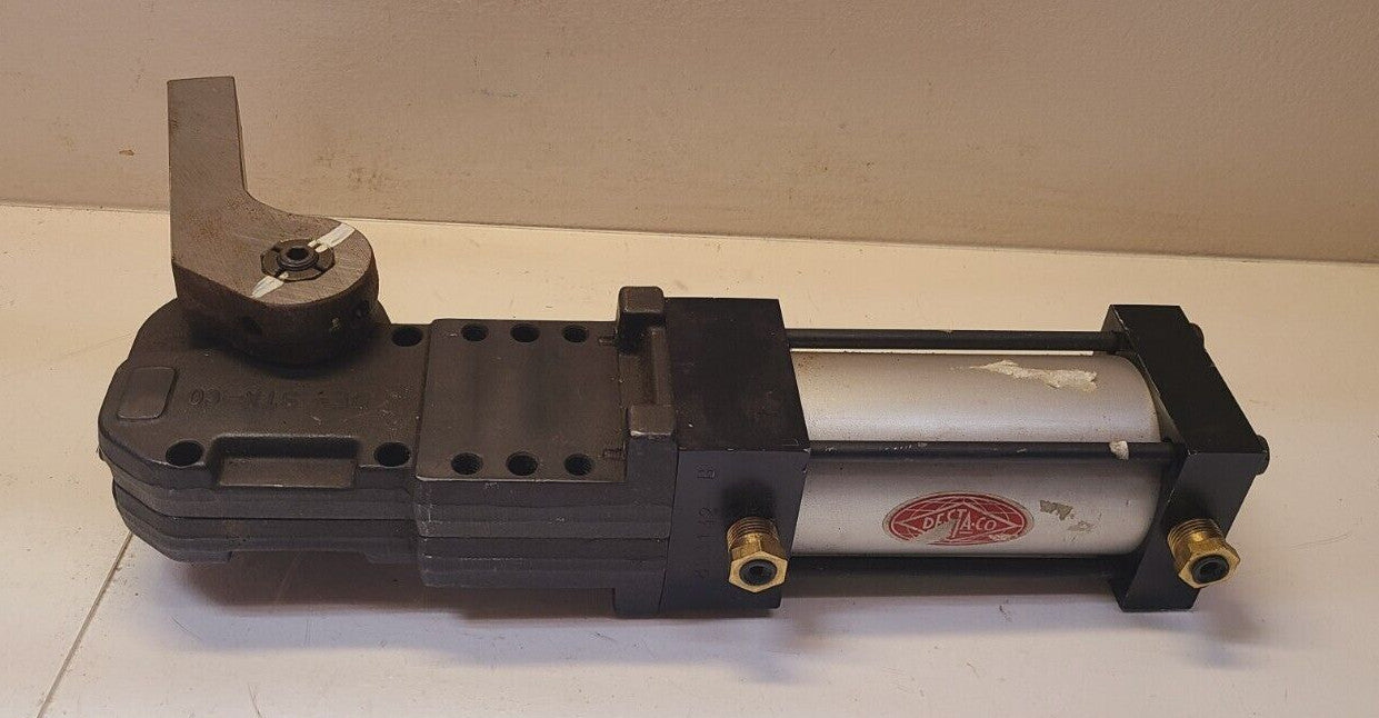 DE-STA-CO Pneumatic Heavy Duty Action Clamp 893-D  | 893132