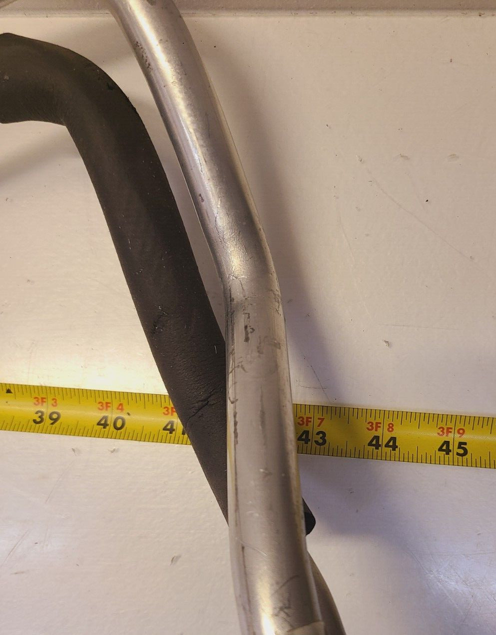 Air Conditioning Cooler Line Suction Hose Pipe 6804025AA | 42351D 352 12 1