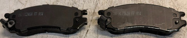 Box Of 4 Akebono ProACT Ultra-Premium Ceramic Disc Brake Pads ACT728