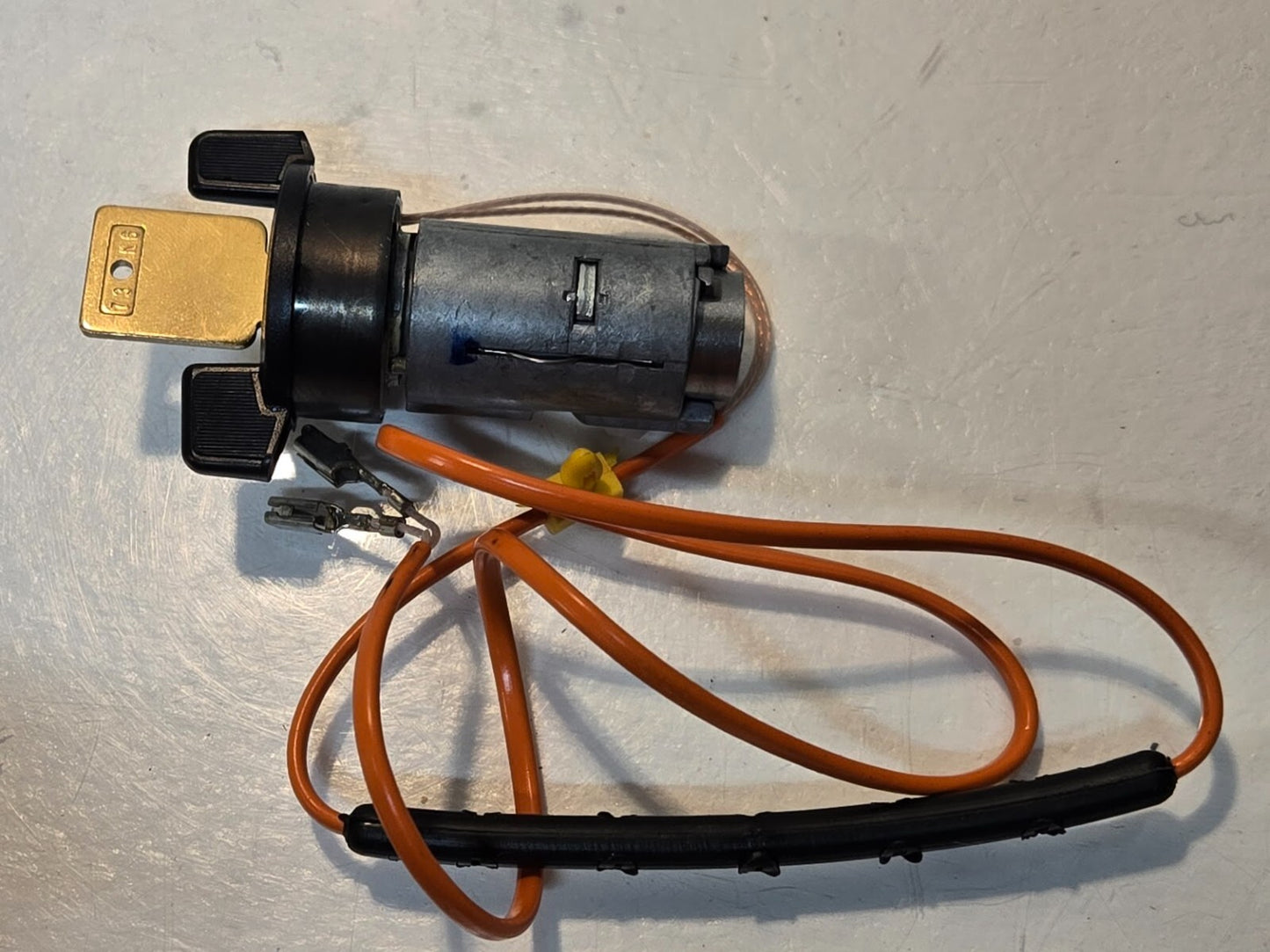 2 Quantity of Ignition Lock Cylinder 2142 for Chevy 1986-96 C4 Corvette (2 Qty)