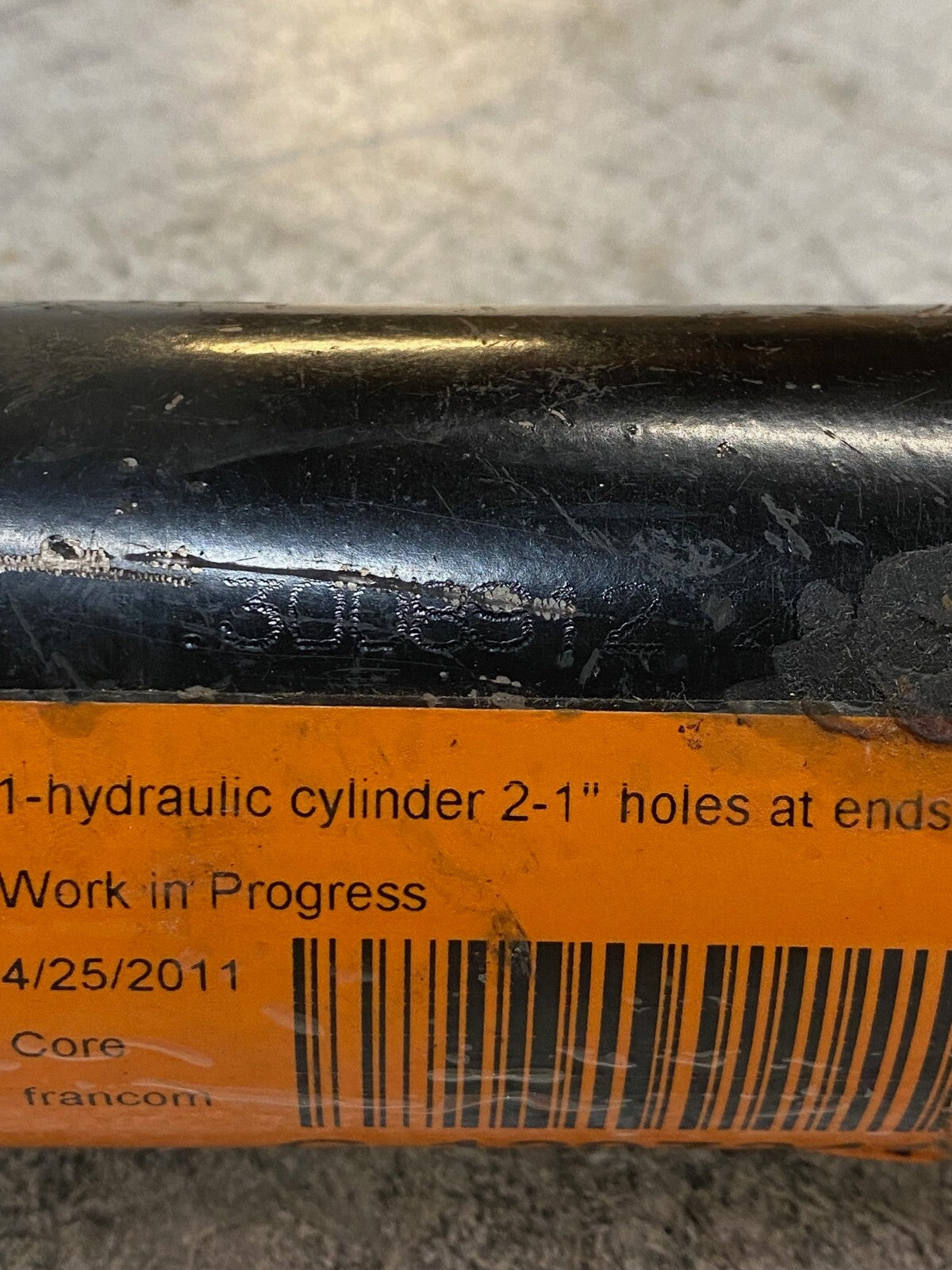 Hydraulic Cylinder 2500Psi 23mm Holes 2-7/8" Shaft 3008912