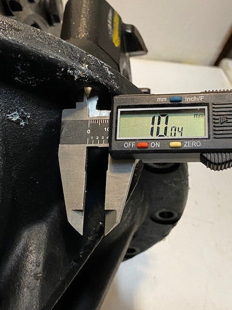 Rear Differential 12-Bolt 0H81 | D0831 B | 10.10.14 | A 261 | 33 | 33101014A261W
