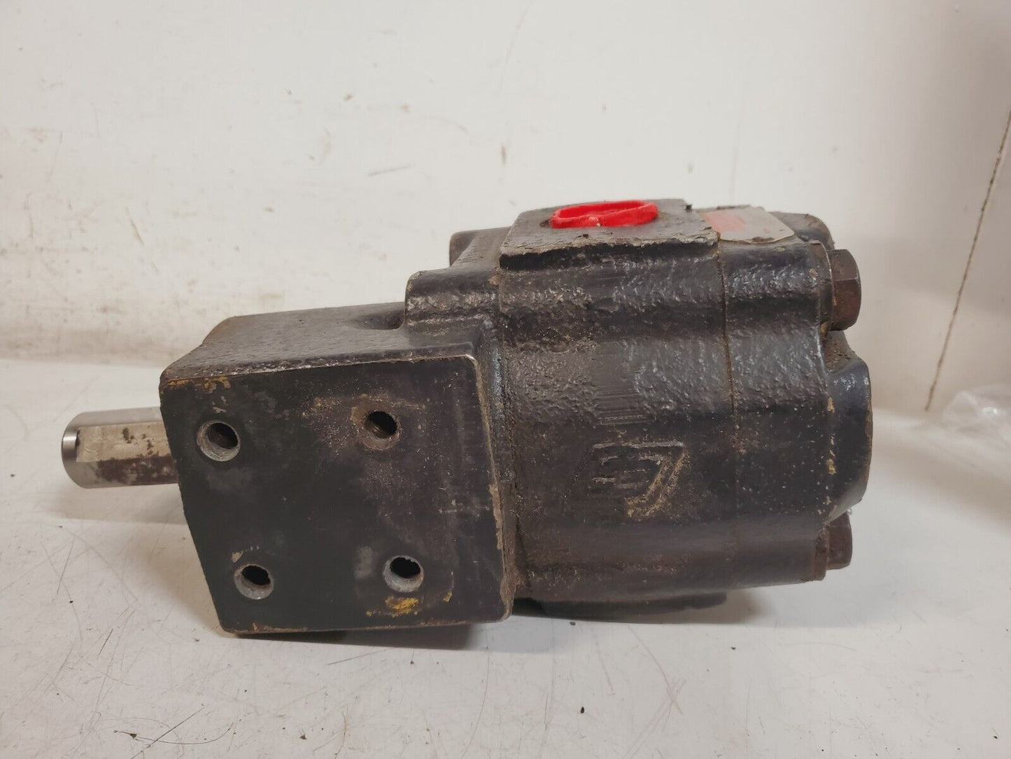 New Leader Motor 36580 | Y0105-8017