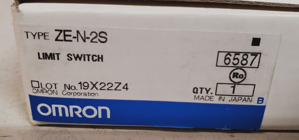 Omron Limit Switch ZE-N-2S | 6587 | 19X22Z4