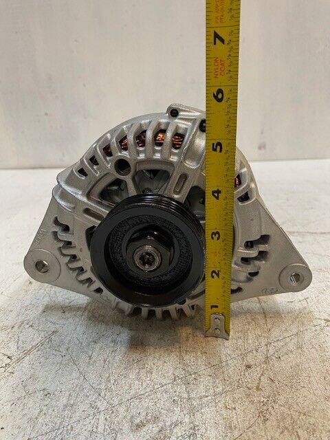 Valeo Alternator 37300-38400 | A0002655009 | 13.5V | 110A - USED