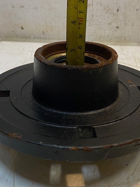 Casting Iron Hub 4-Bolt Heavy Duty Planter Part for Yetter Coulters 2555-115