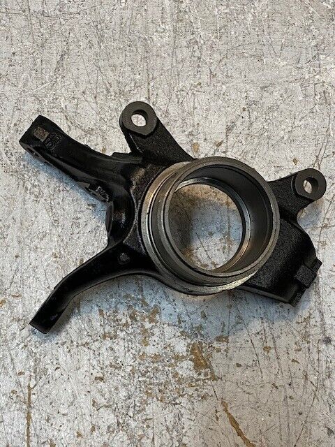 2J954G6 Steering Knuckle 72mm Bore