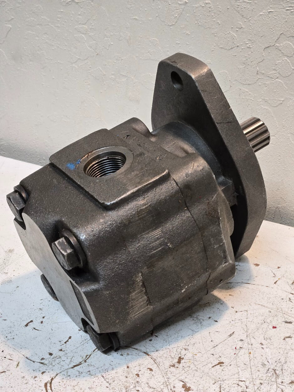 Hydraulic Gear Pump NB-1685-3-S | 181-8386
