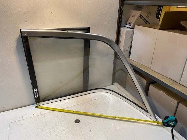 Boat Windshield Section Model 1800X | 23" H 20" D 41" L
