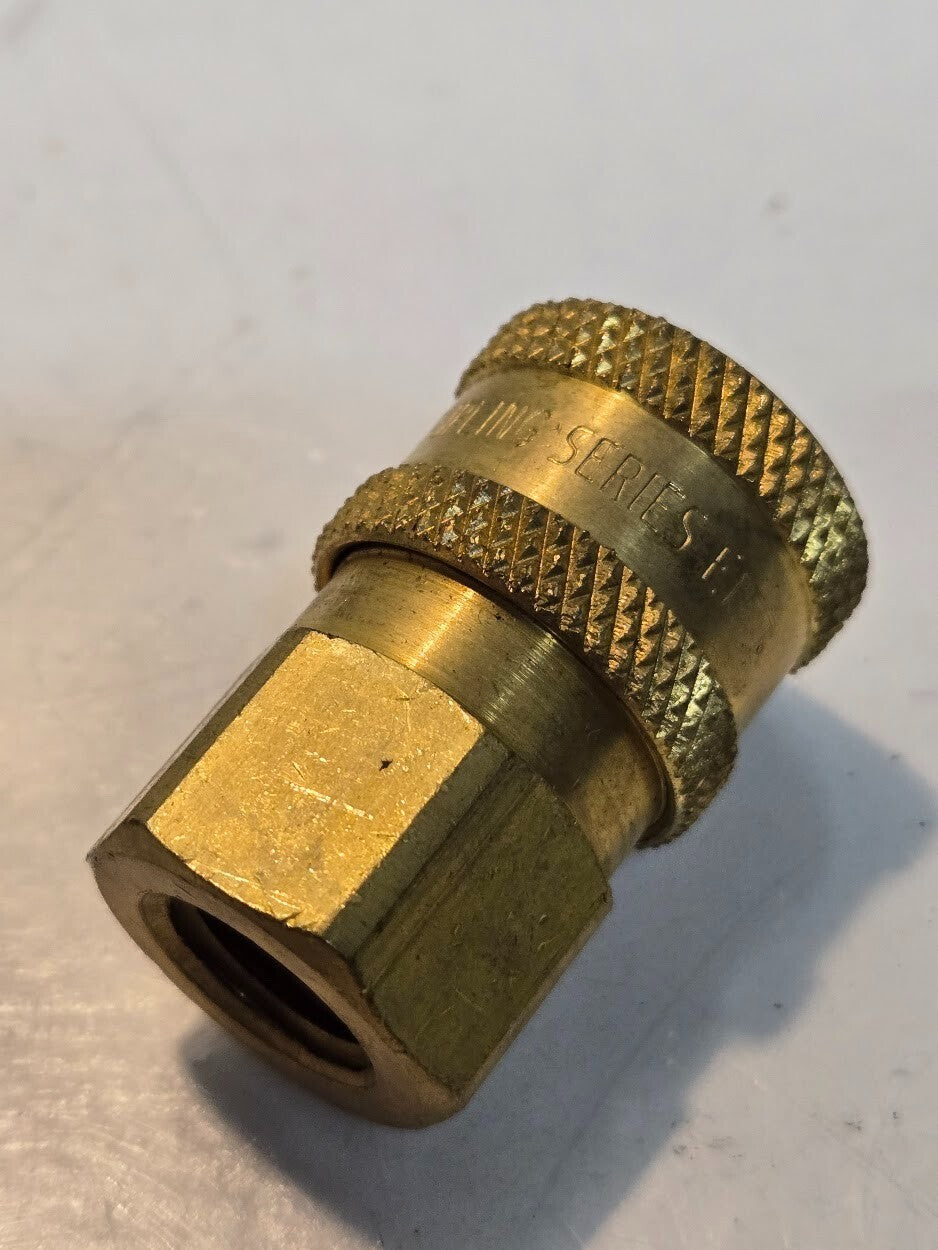 16 Quantity of Perfecting Coupling Series E 1/4" Quick Couplings FNPT (16 Qty)
