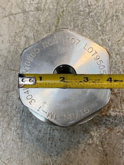 Machining & Milling Gland Nut 33mm Bore 9176S-1M-1 | 304L | WV16965 | RC8