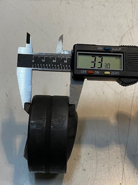 AFD 100101/8815991 Bearing 72mm OD 44mm Bore 33mm Thick