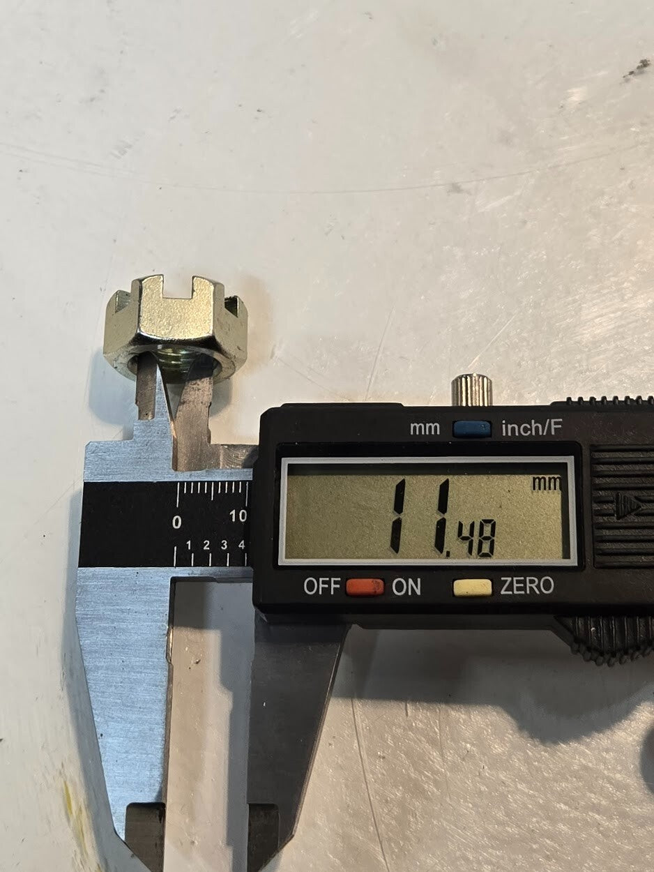 Howe Precision Ball Joint | 53.55mm Diameter 4-3/4" Length 12.5mm Threaded End