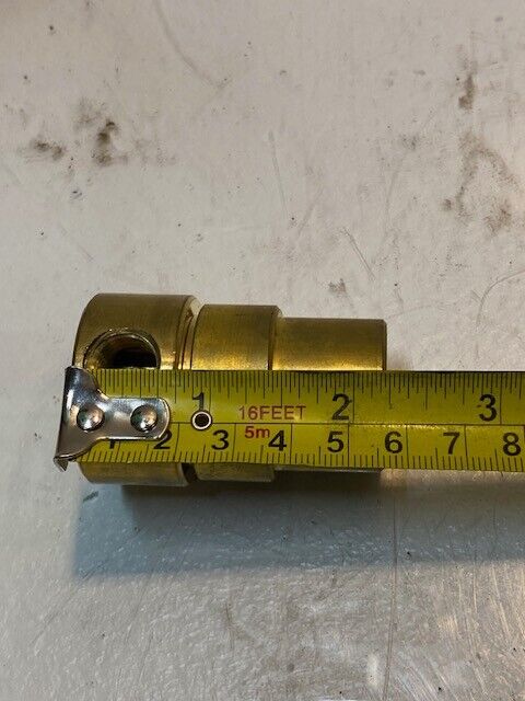 Norgren R16-201-N56A Brass Pneumatic Regulator 400 PSIG 2-1/4" H 38mm OD 11mm ID