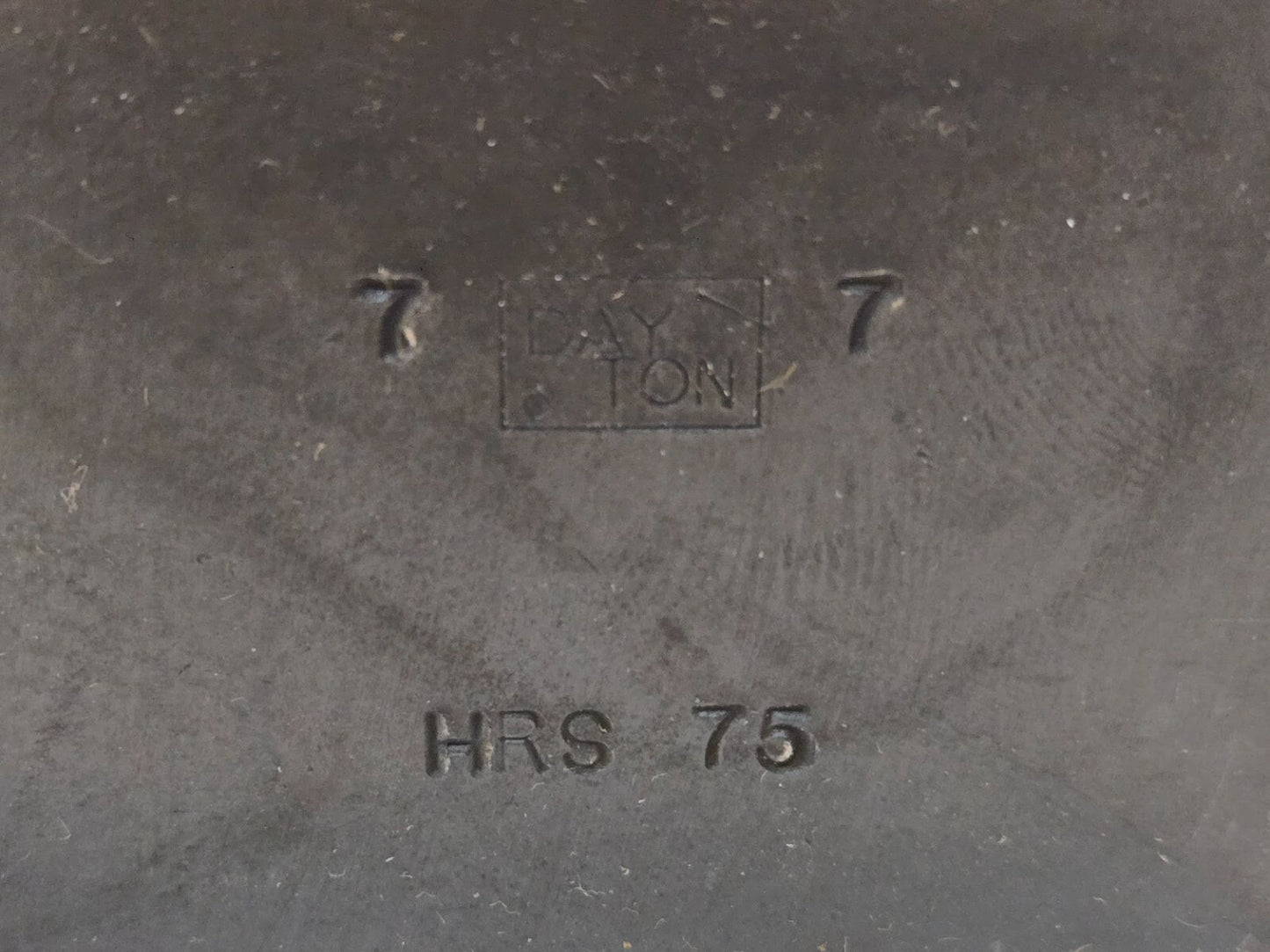 Dayton Retainer HRS 75 Ball Lock Square Retainer | Heavy Duty .75" Bore